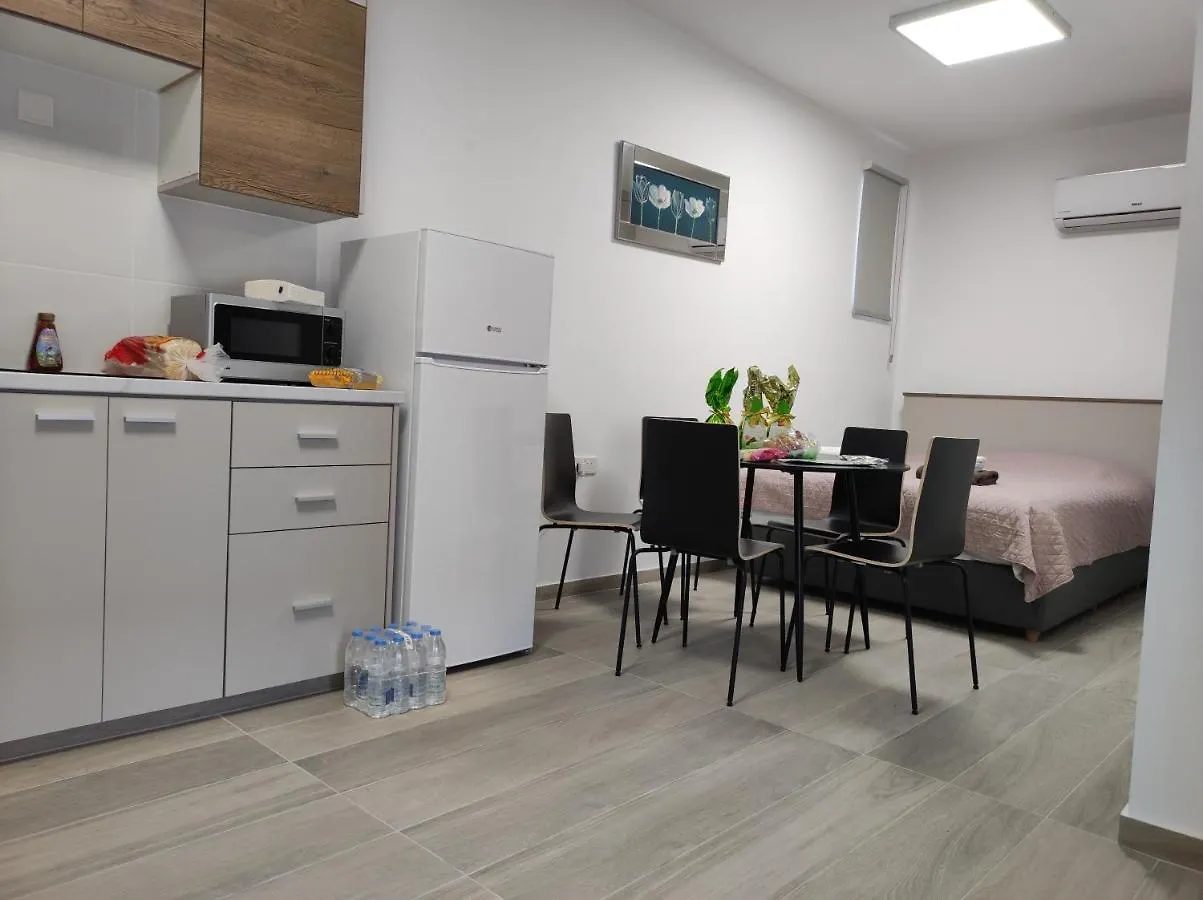 St. Lazaros Studios 2 Lárnaka Apartman