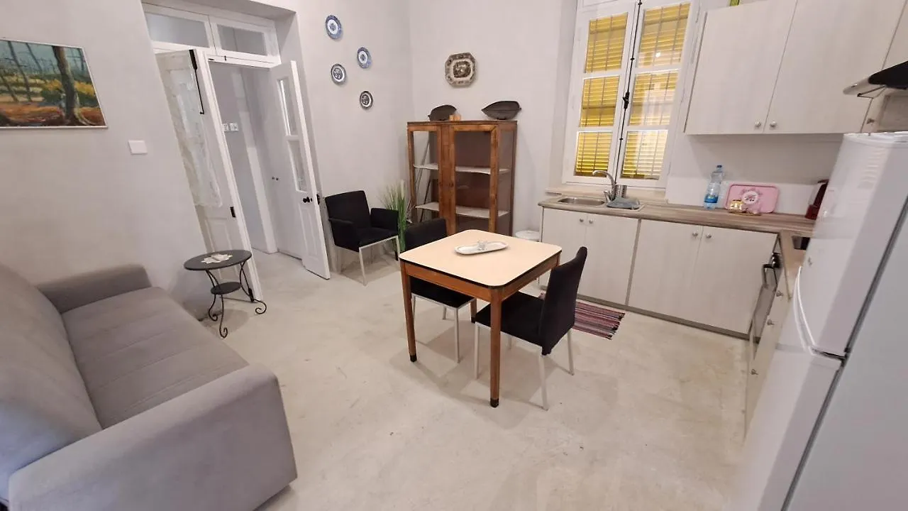 Apartment St. Lazaros Studios 2 Larnaca