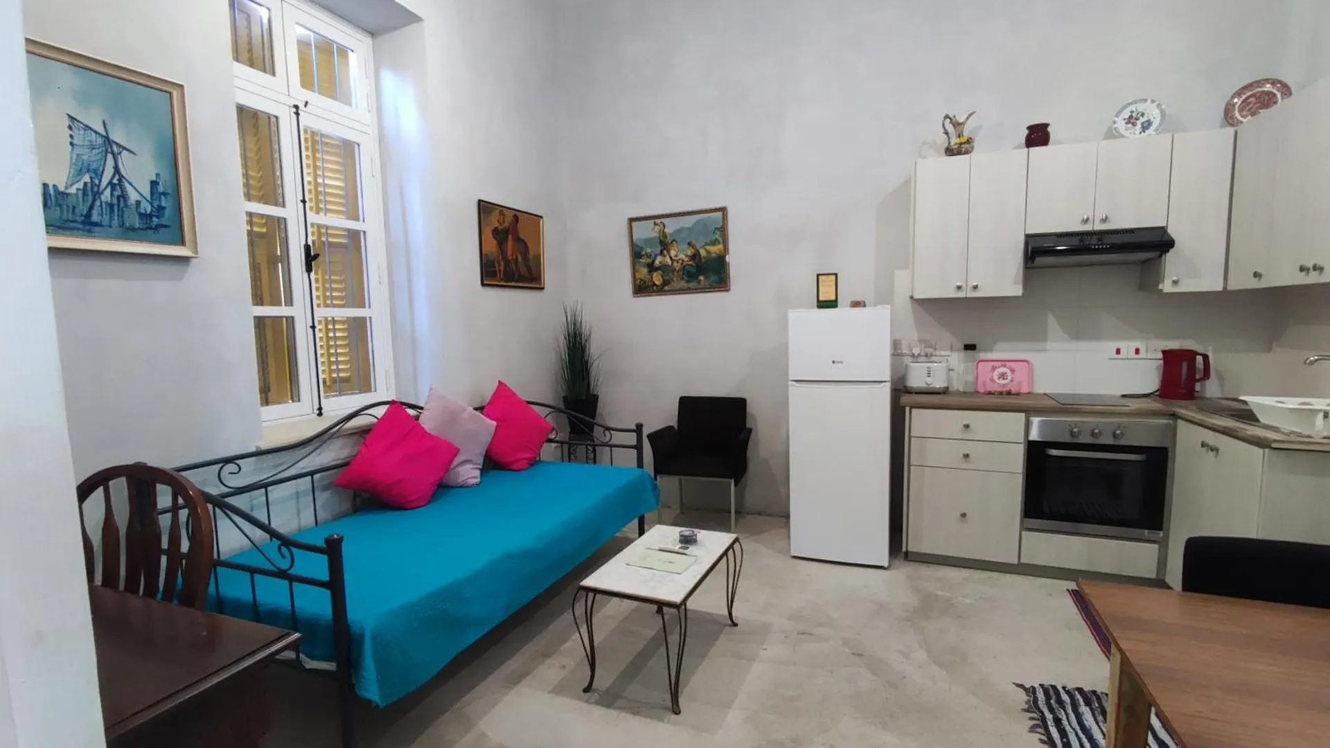 St. Lazaros Studios 2 Larnaca Apartment